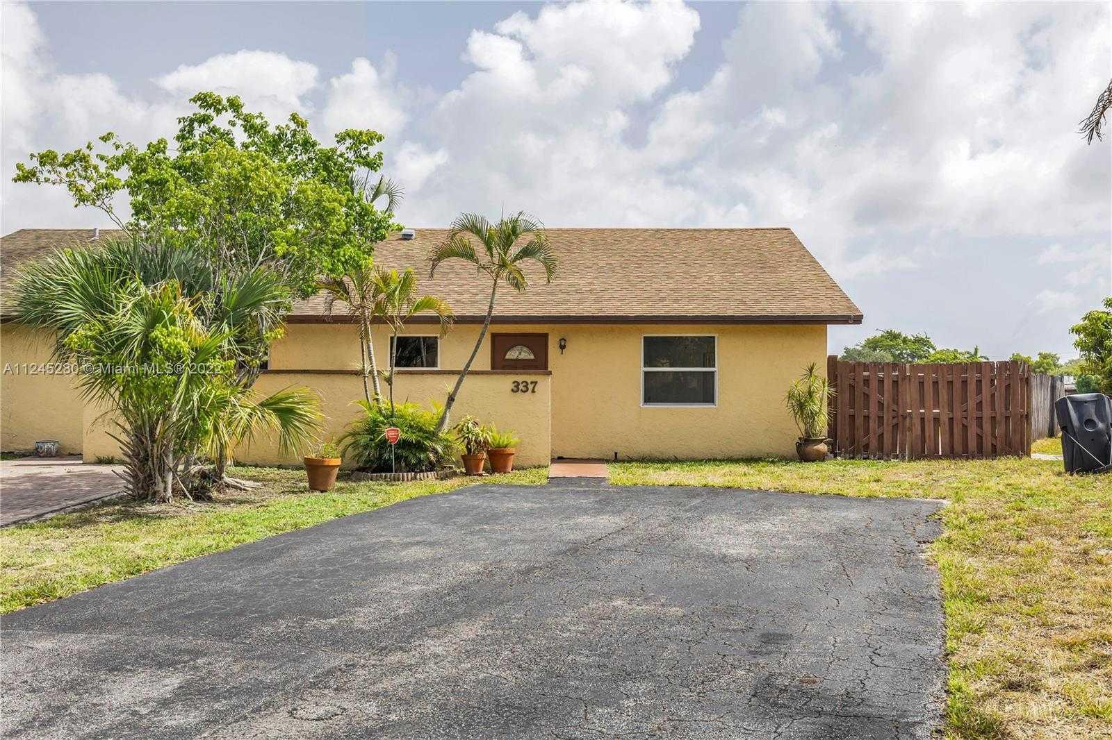 337 NW 46th St , Deerfield Beach, Single-Family Home,  for sale, Cecilia  Lourenco, Realty World FDR Realty Group